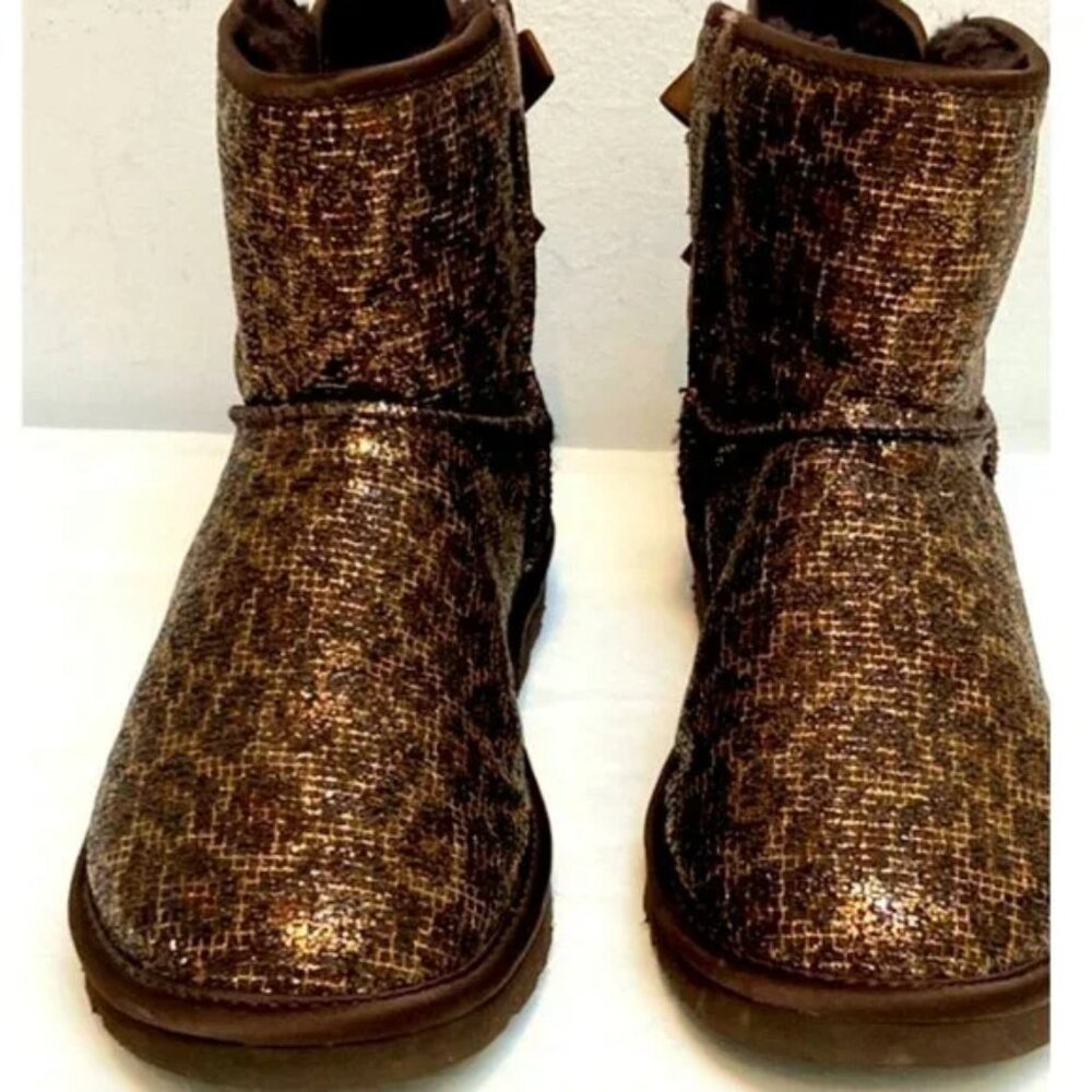 Final Markdown For 2 Pair Of Uggs, Nwob - 1 Pair … - image 7